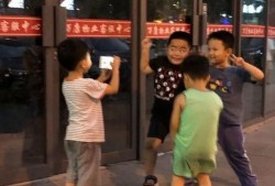 娱乐吃瓜的头像男生,揭秘娱乐圈男星吃瓜瞬间